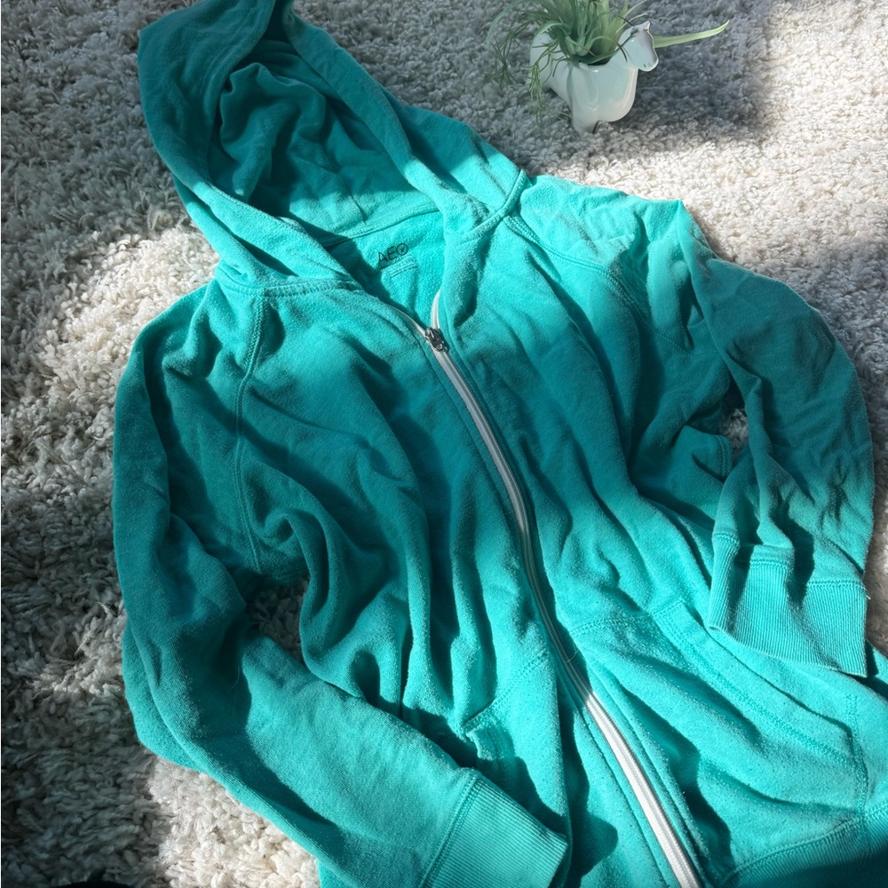 American Eagle teal Bright mint warm fall light fuzzy zip up hoodie